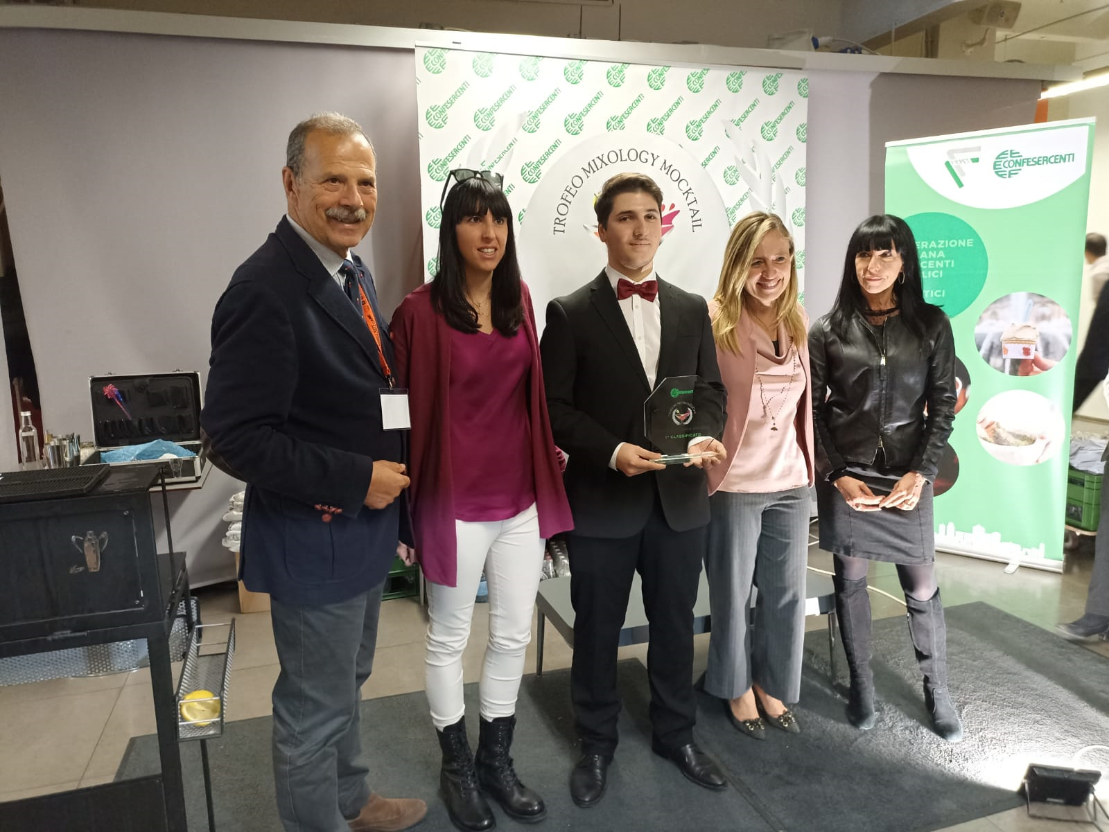 “L’Under a Violet Moon” di Luca Bombara vince il primo “Trofeo Mocktail” organizzato da Confesercenti Genova al Salone Orientamenti