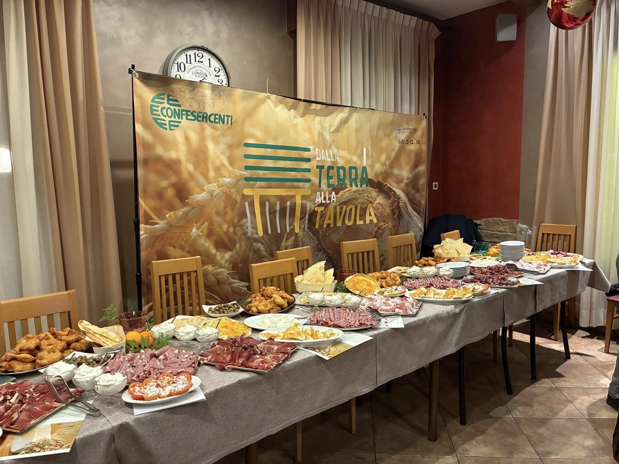 Confesercenti Veneto Centrale: un viaggio tra letteratura e sapori antichi. ACartura la serata dedicata ai Menù Deleddiani